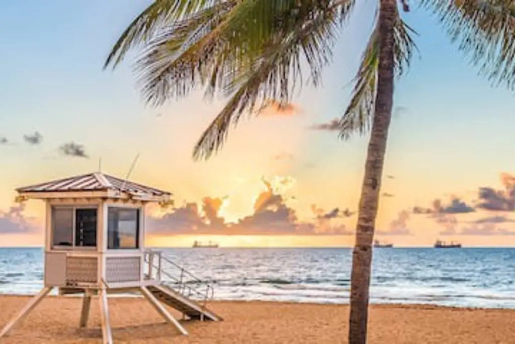 Edgewood Studio in Dania Beach