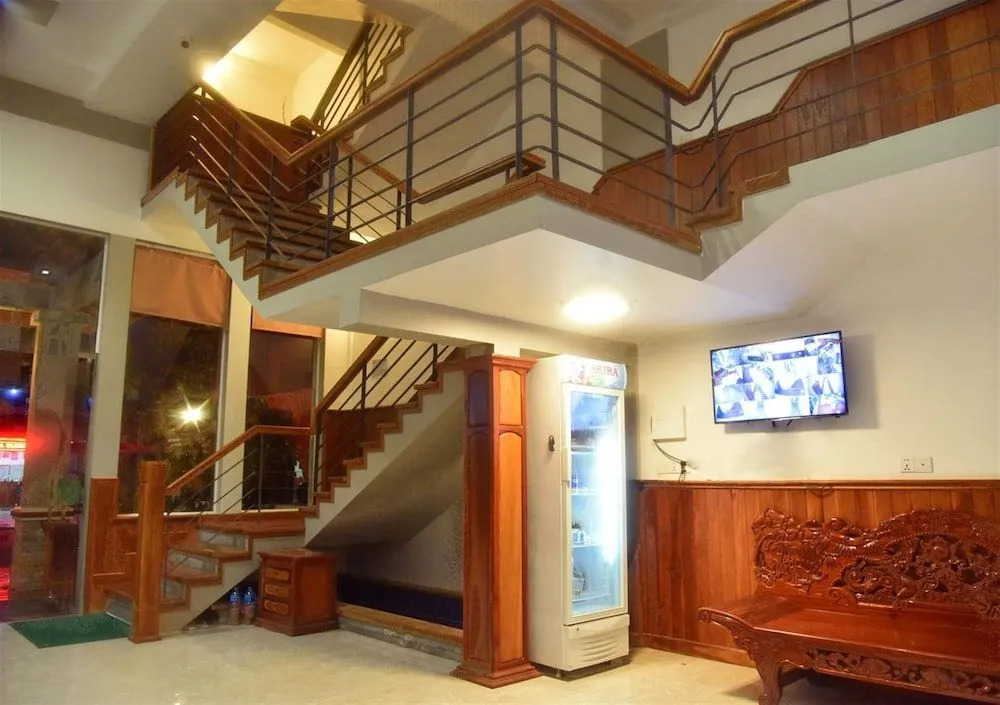 Happy​​ Family Guesthouse