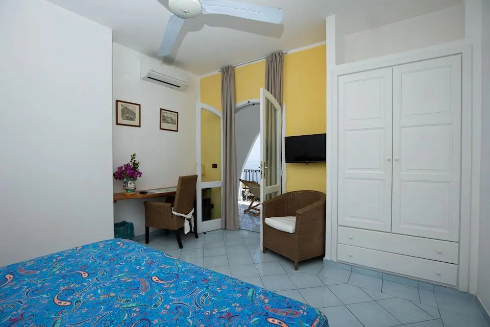 Hotel Punta Scario
