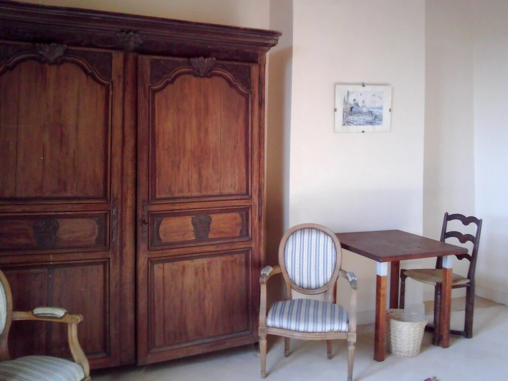 Mansion With 4 Bedrooms in Moussy, With Enclosed Garden