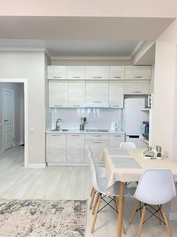 Modern Apartment in 10 min walk from Dostyk street