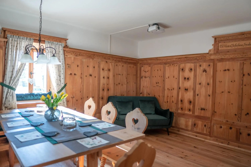 Traditionell-modernes Haus in Hötting