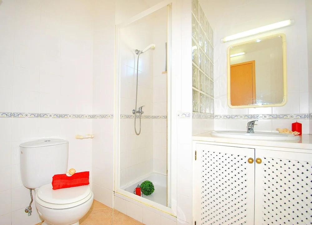 Villa Isis - com piscina aquecível e BBQ - Albufeira