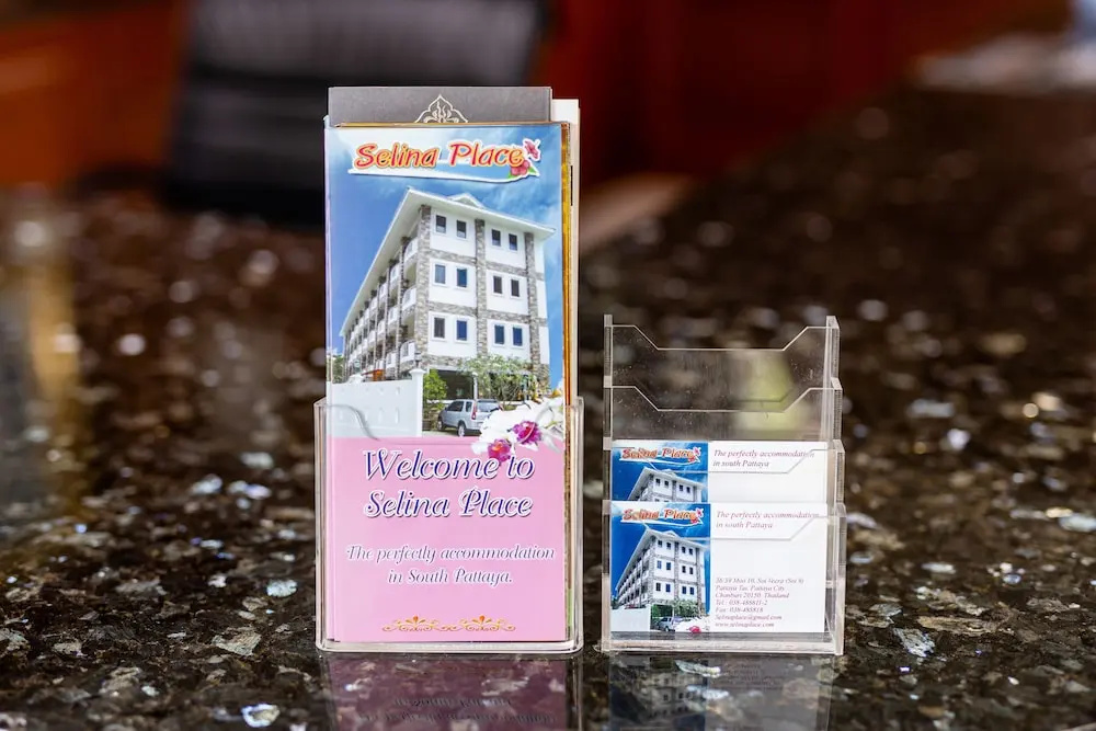Selina Place Hotel