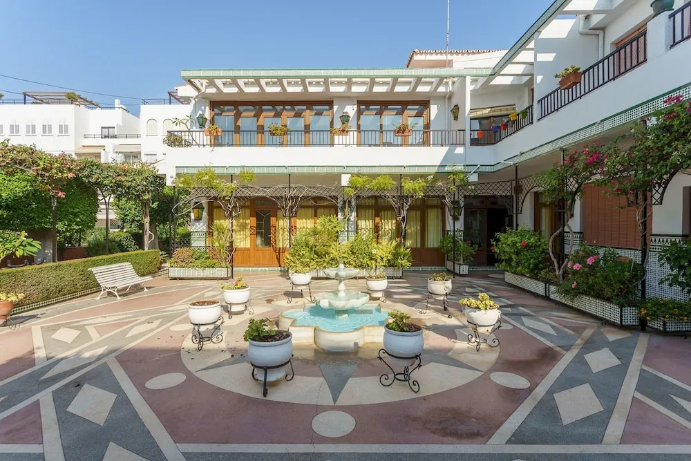 MalagaSuite Studio on the Beach Apartment