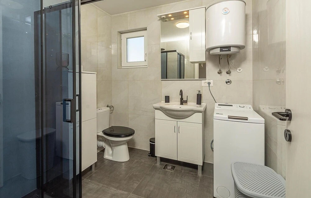 Awesome Apartment in Porec With Wifi and 2 Bedrooms