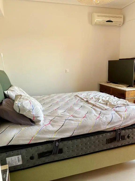Ideal location, 360 sea view, 2 beds, modern apartment
