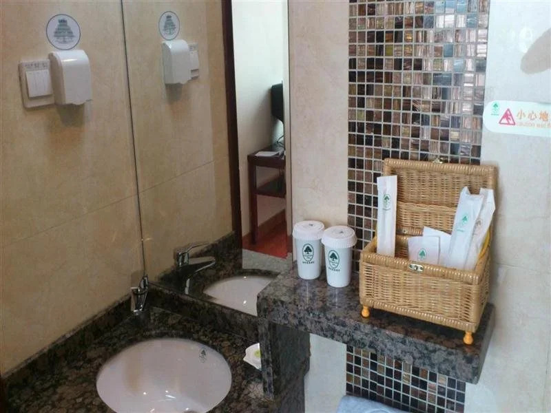 GreenTree Inn Shanghai Jiading Huancheng Road Express
