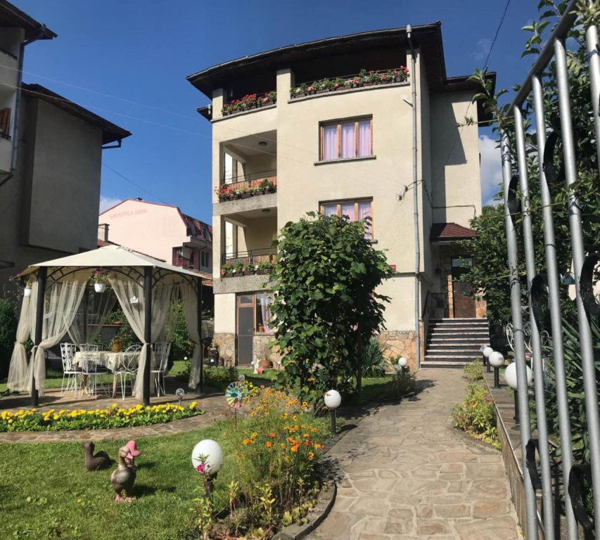 Guest House Detelina