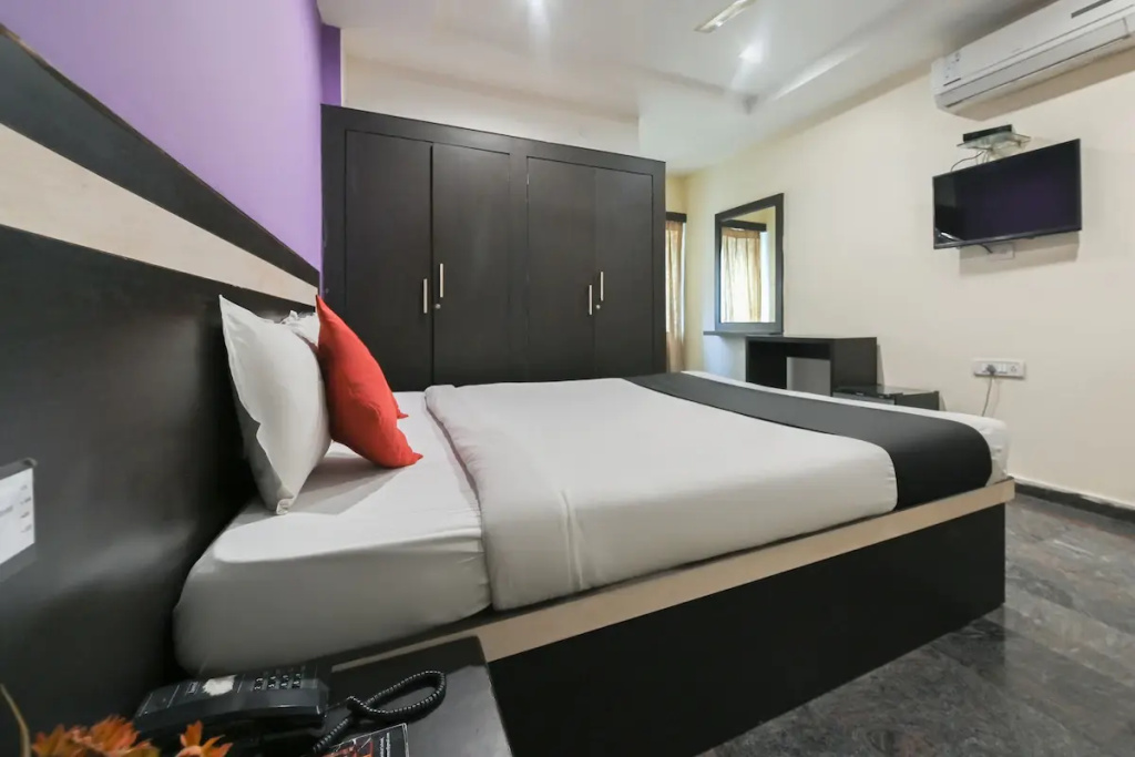Hotel Royal Palms
