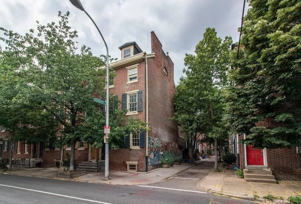 Historic Gem - City Center/patio/soak Tub