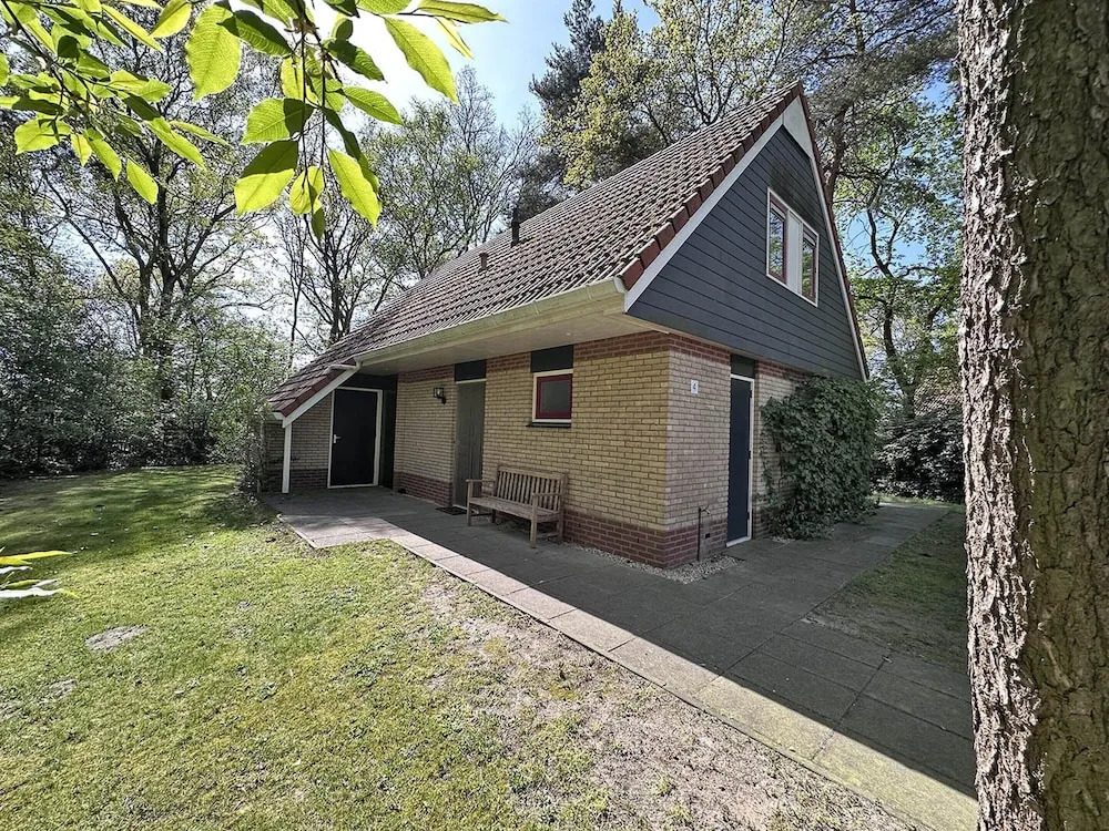 Peaceful Holiday Home in Lemele