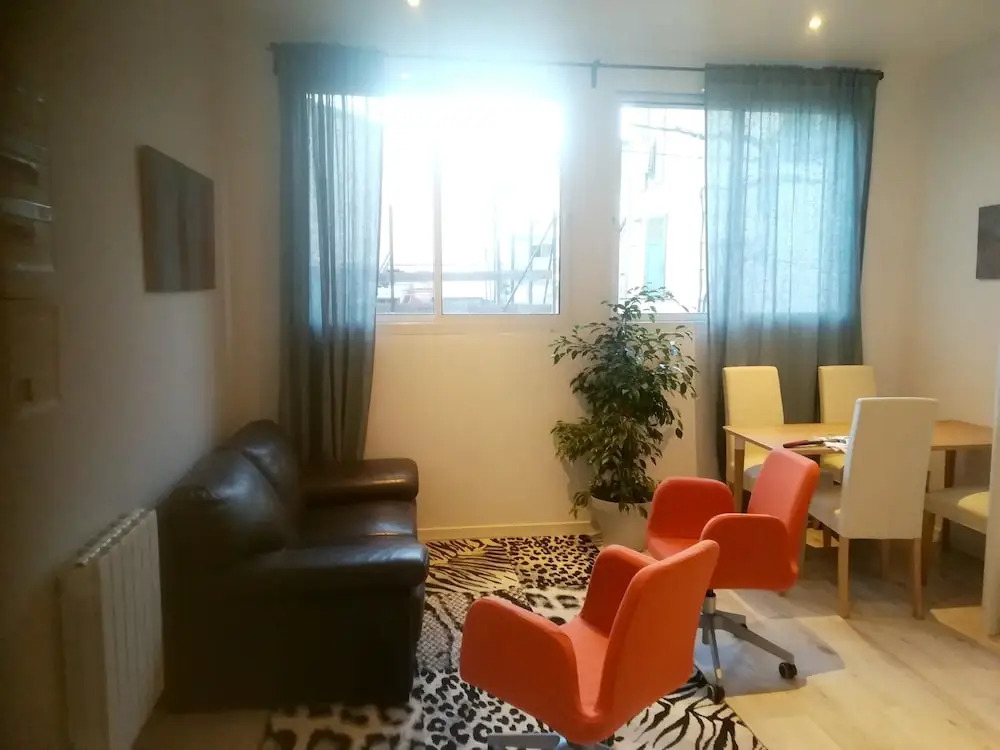 Apartment With one Bedroom in Vallauris, With Wonderful City View and