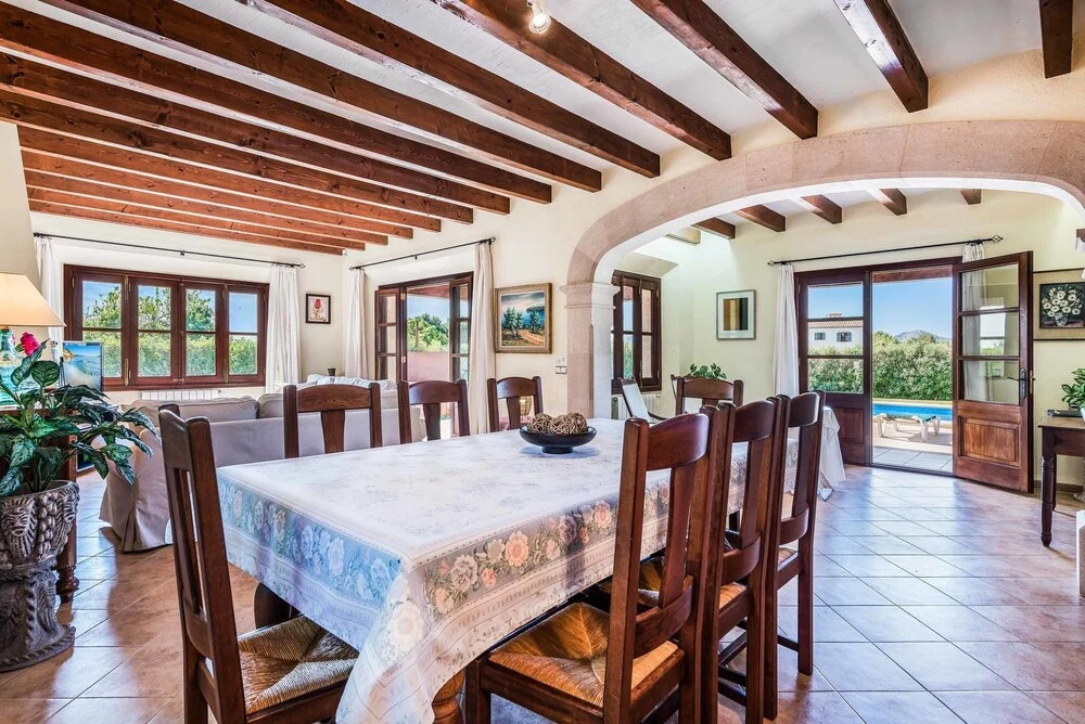 Villa Can Canavaret by SunVillas Mallorca