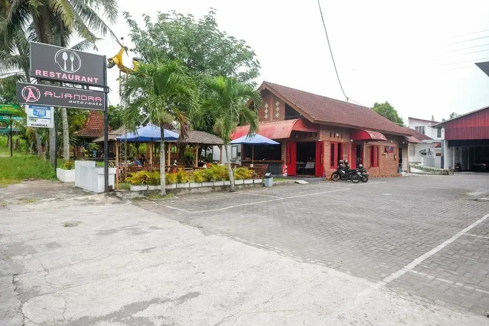 Aliandra Villa by The Lavana