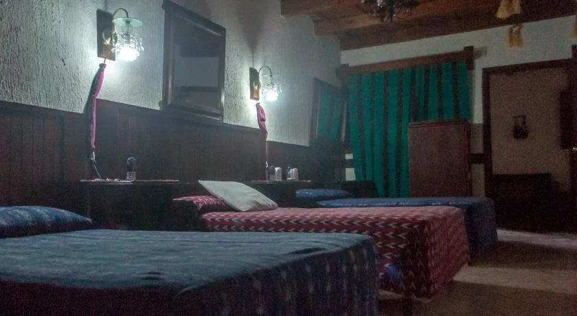 Royal Santa Ana