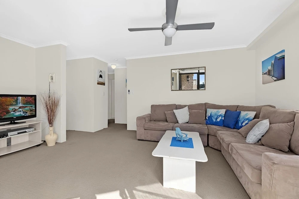Golden Sands Apartment 10