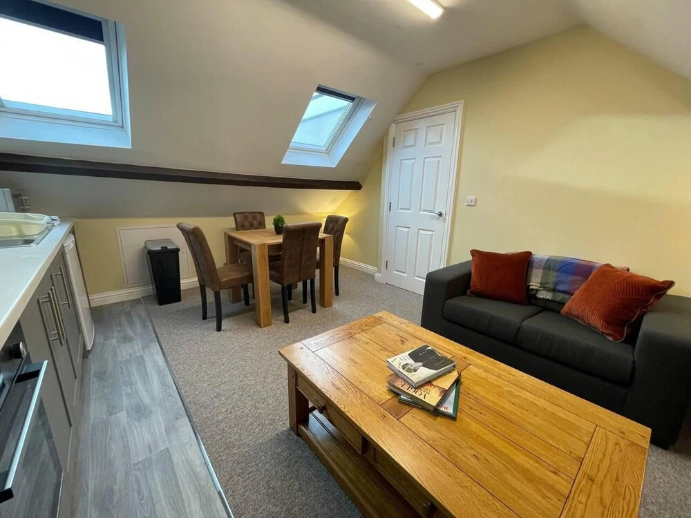 Luxurious 2-bed Apartment in Exmouth