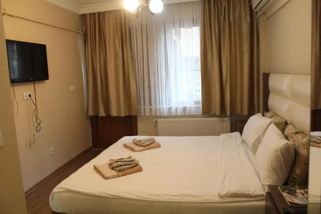 Bedir Comfortable Apartment 120m to Taksim Square