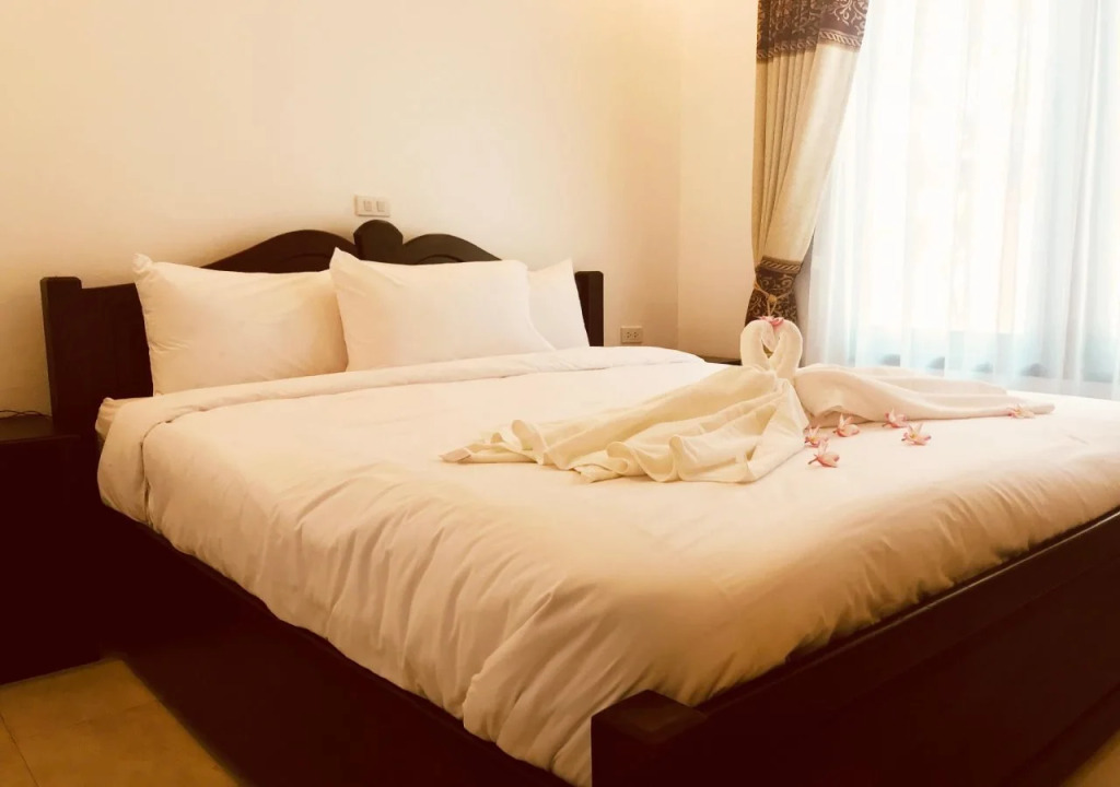 Khung City Hotel