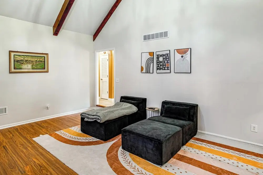 6 Mi to Lake Murray! Pet-friendly Haven w/ Yard