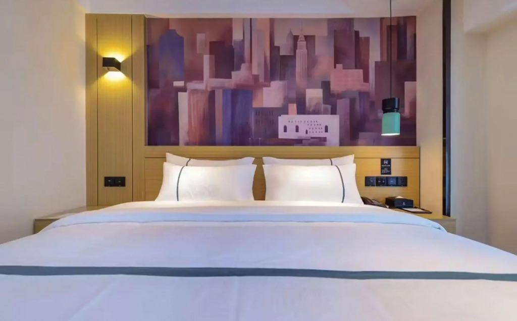City Convenient Hotel
