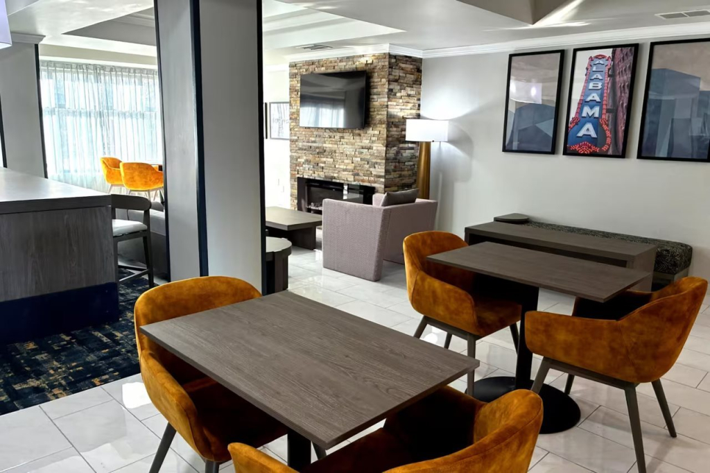 La Quinta Inn & Suites by Wyndham Bessemer