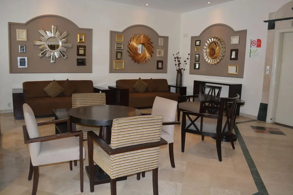 Hotel Ruiz Milán