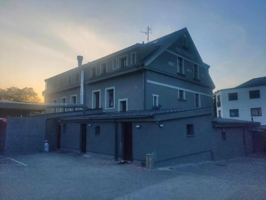 Sun-House Pension