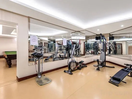 Royal Plaza Hotel