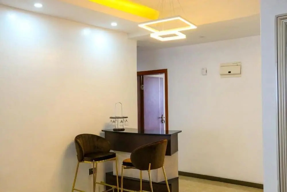 Silver Habor Apartments