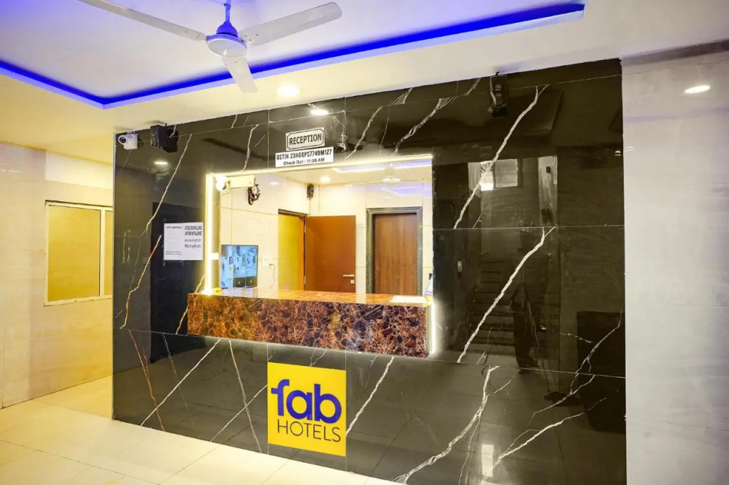 FabHotel Uday Vilas