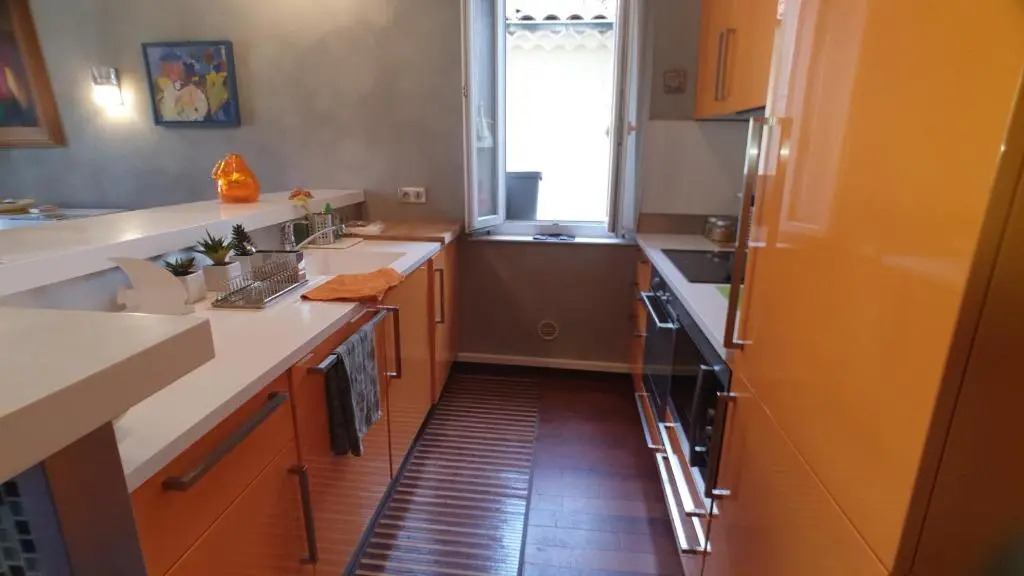 Appart'hôtel Luxe Vieil Antibes 75 m2 avec Parking plages à pieds