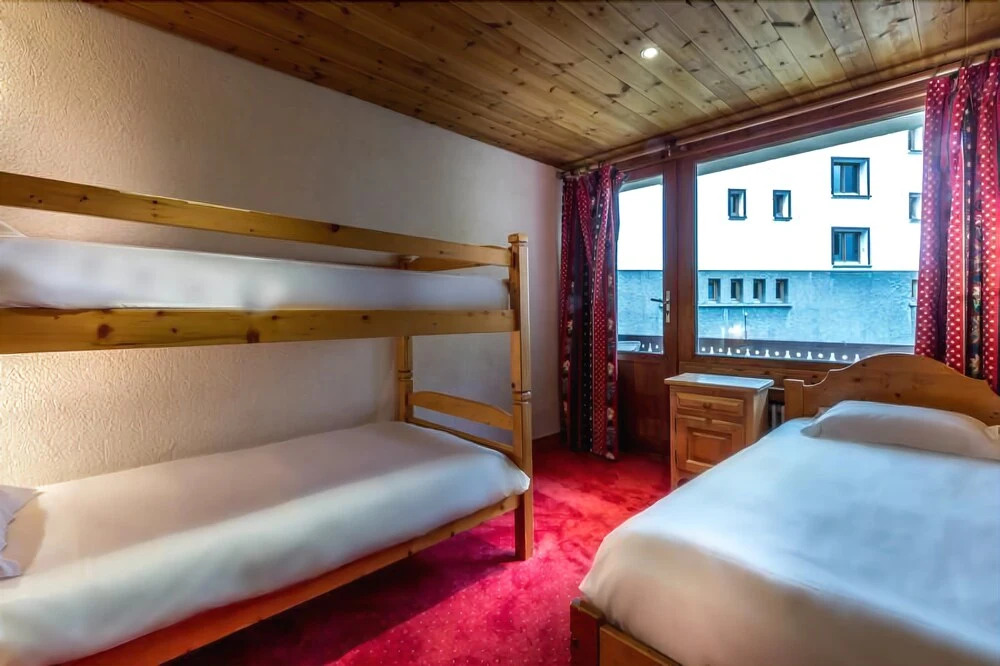 ESC1 - Superbe appartement, centre ville,  proche pistes et commerces.