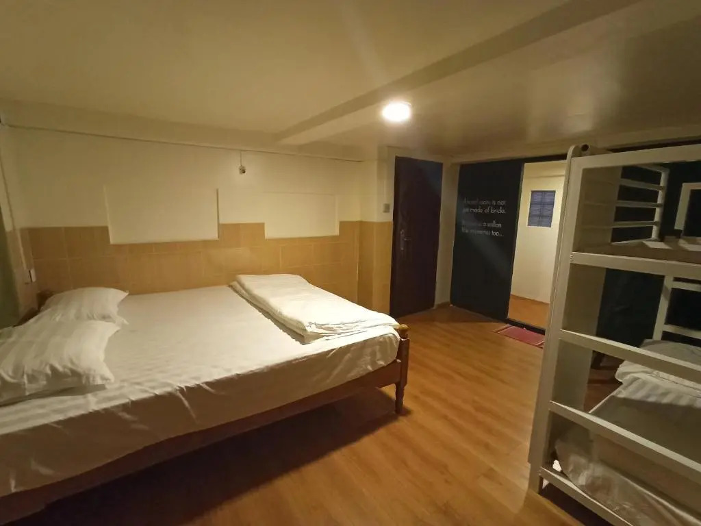 Tar Tar & Nay Hostel