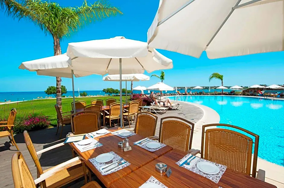 Mythos Beach Resort
