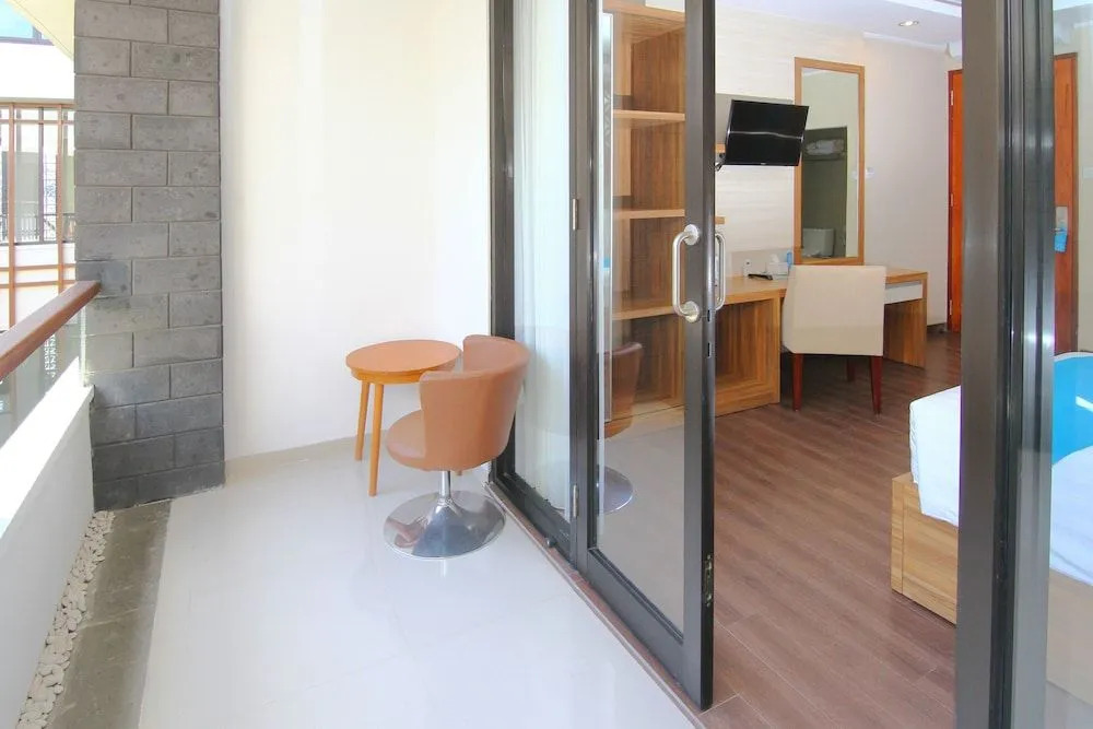 Airy Seminyak Dewi Saraswati Tiga 53 Kuta Bali