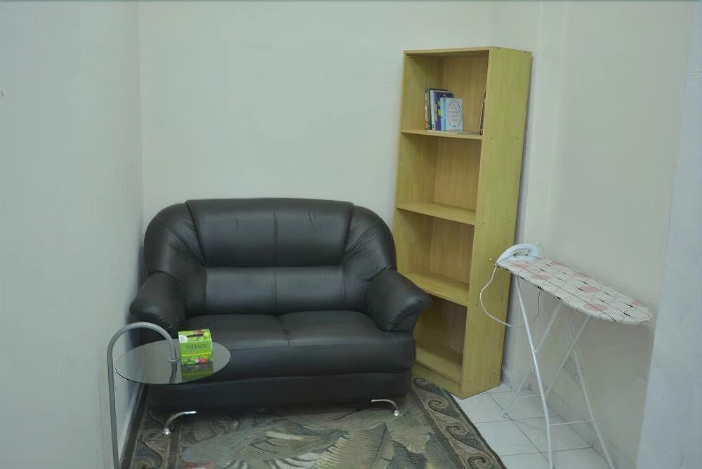 Senyum Homestay Bandar Menjalara