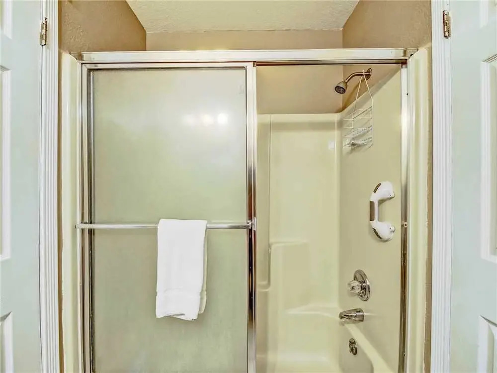 Pine Tree Haven - Two Bedroom Home