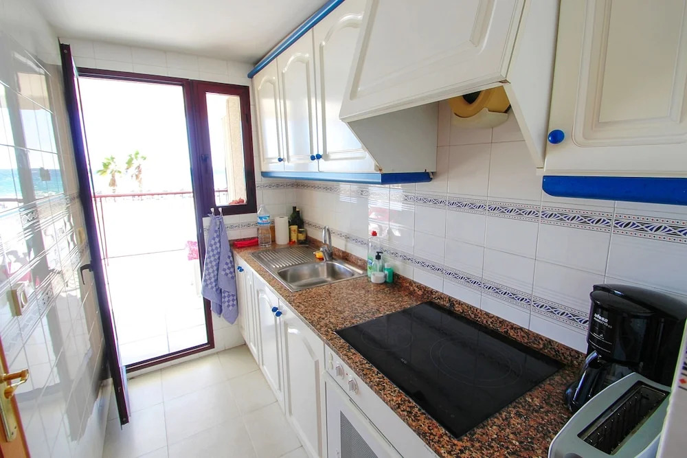 Ines-1 - Ocean front apartment in Calpe