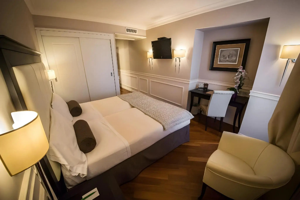 Victoria Hotel Letterario