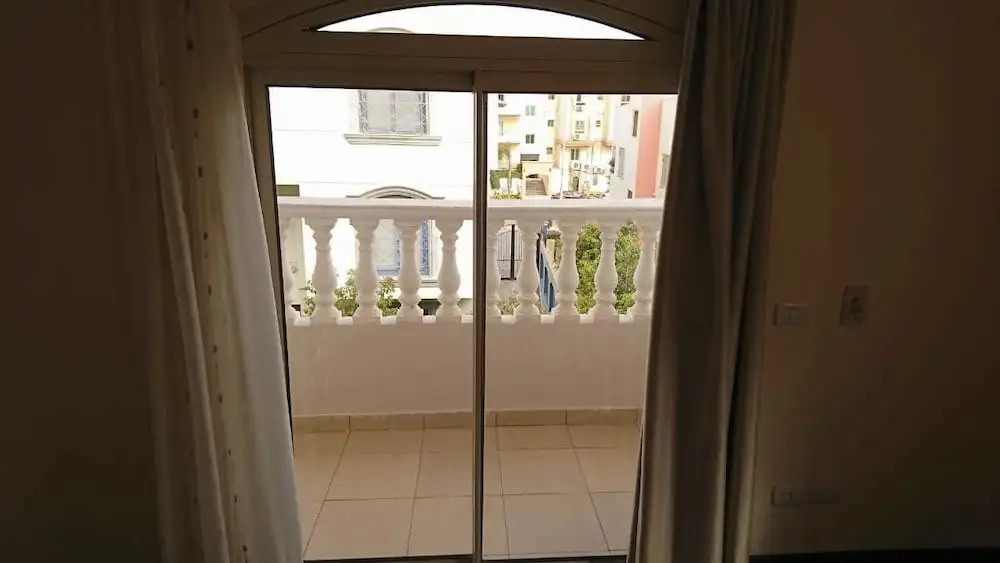 Villa A-Z