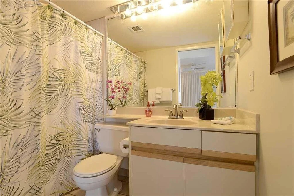 Maui Banyan H210 - One Bedroom Condo