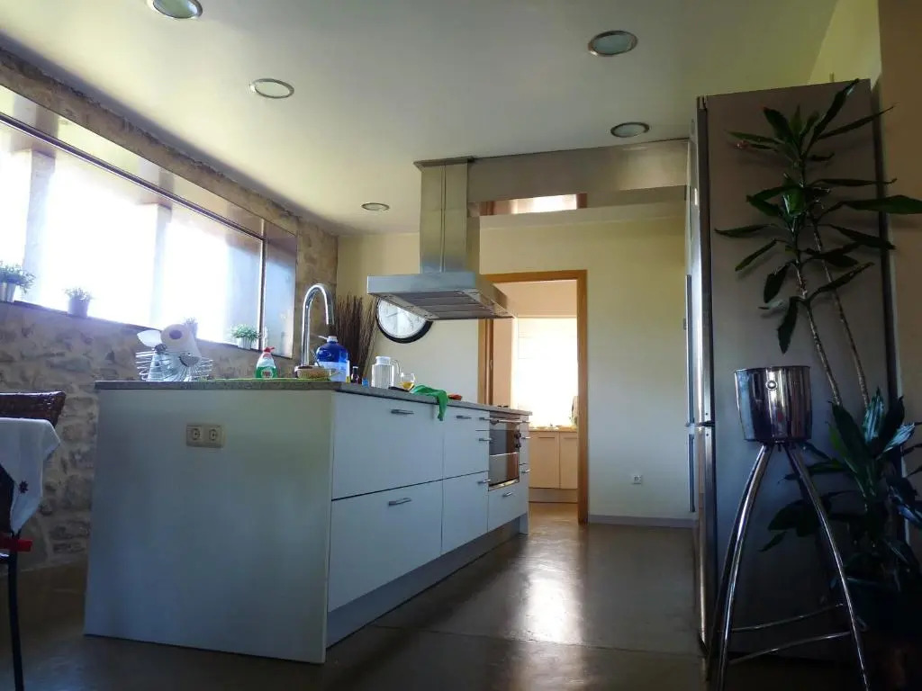 Villa with 4 bedrooms in Torroella de Montgri with wonderful mountain view private pool enclosed garden 700 m from the beach