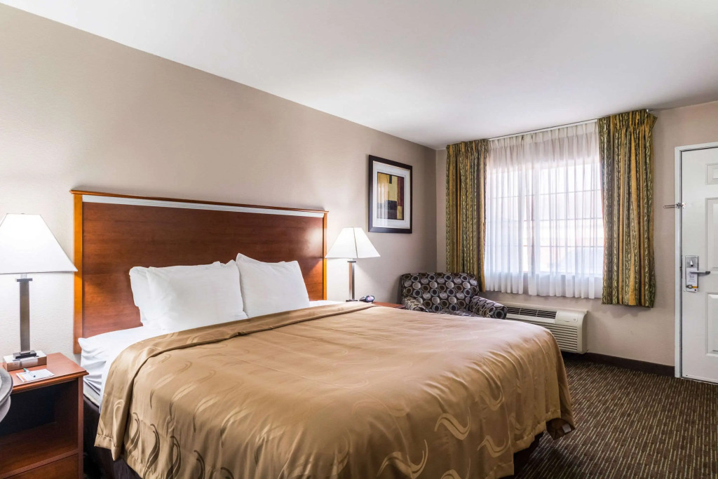 Quality Inn University near Downtown