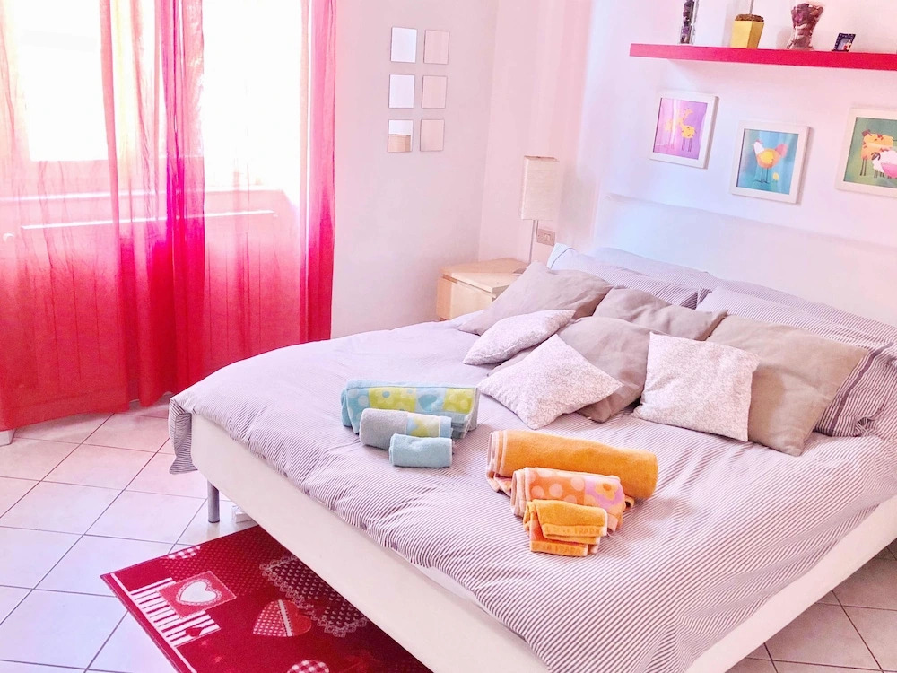 Apartment With Garden