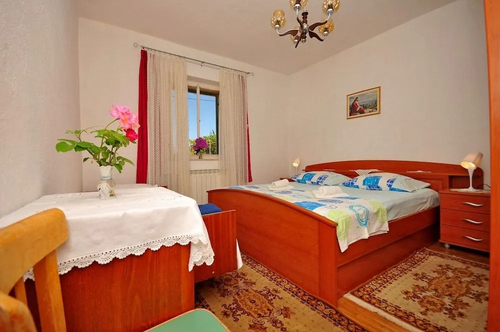 Apartments Katija