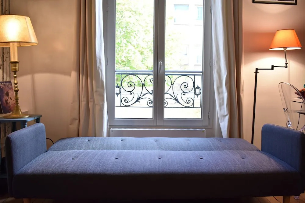 Charming 2 Bedroom Property Near Montparnasse