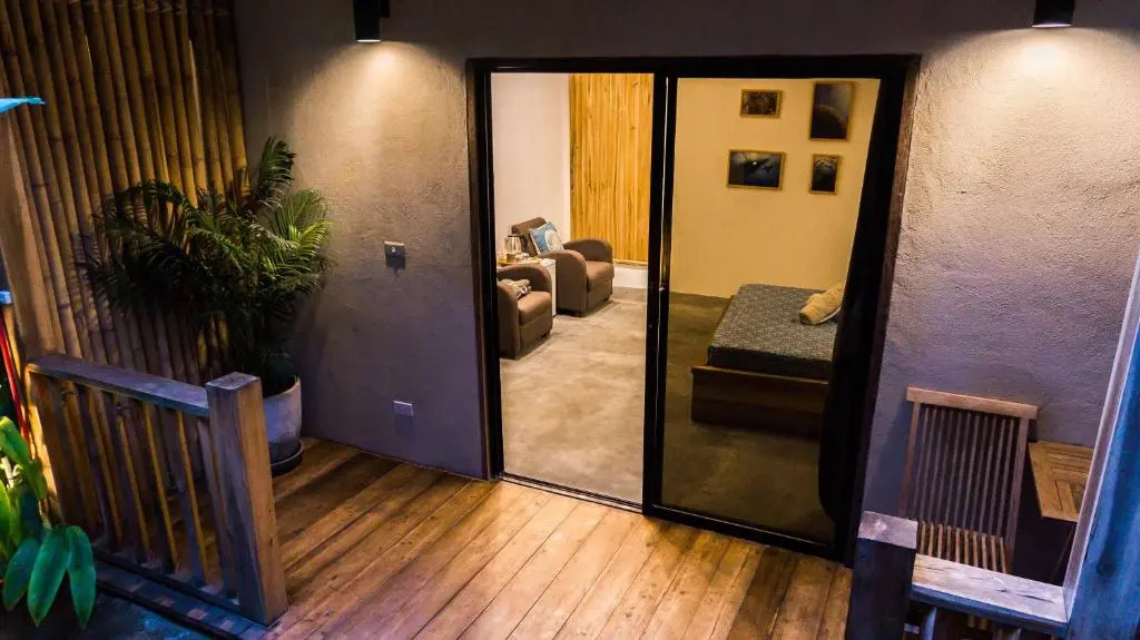 Fisheye The Rooms - Room 2