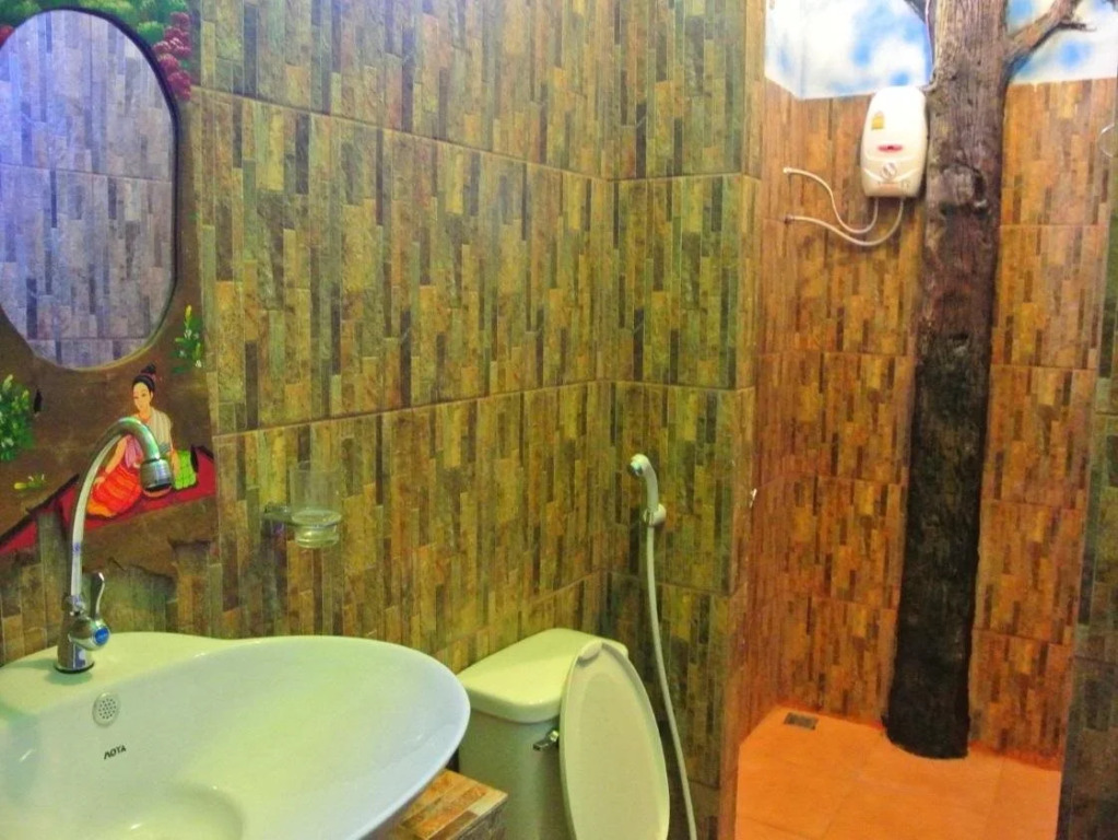 Himawari Restaurant & Cottage